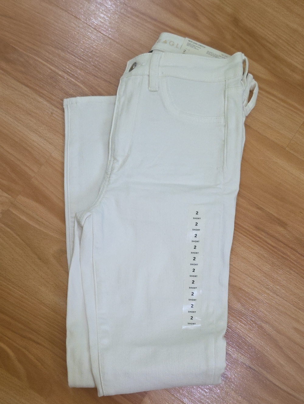 American Eagle Outfitters White Super High Rise Jegging